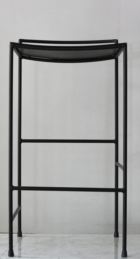 Nello barstoel Metal Sculptures